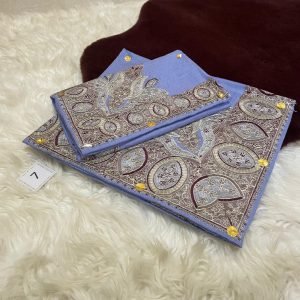 أطقم الأب والابن (مصرين بنفس الون والنقش)