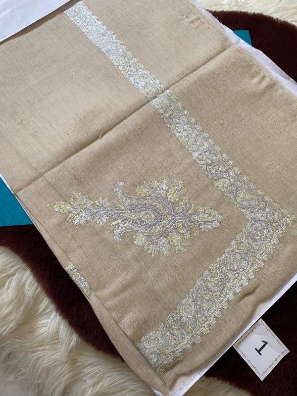 مصار بشمينا كشميري