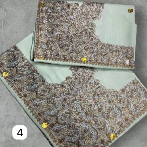 أطقم الأب والابن بنفس الأوان والنقوش