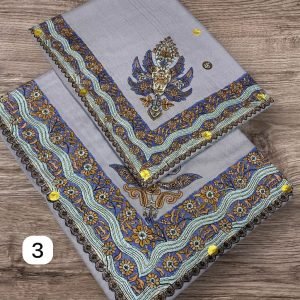 أطقم الأب والابن بنفس الأوان والنقوش