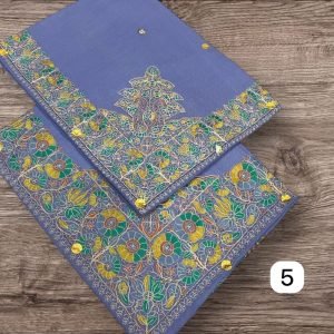 أطقم الأب والابن بنفس الأوان والنقوش