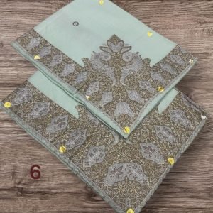 أطقم الأب والابن بنفس الأوان والنقوش